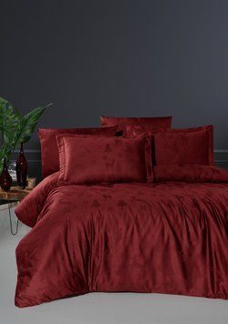 Постельное белье First Choice евро размер жаккард - Midas dark red