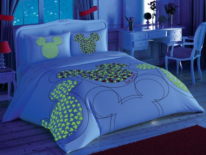 Постельное белье TAC на резинке - Love Mickey glow